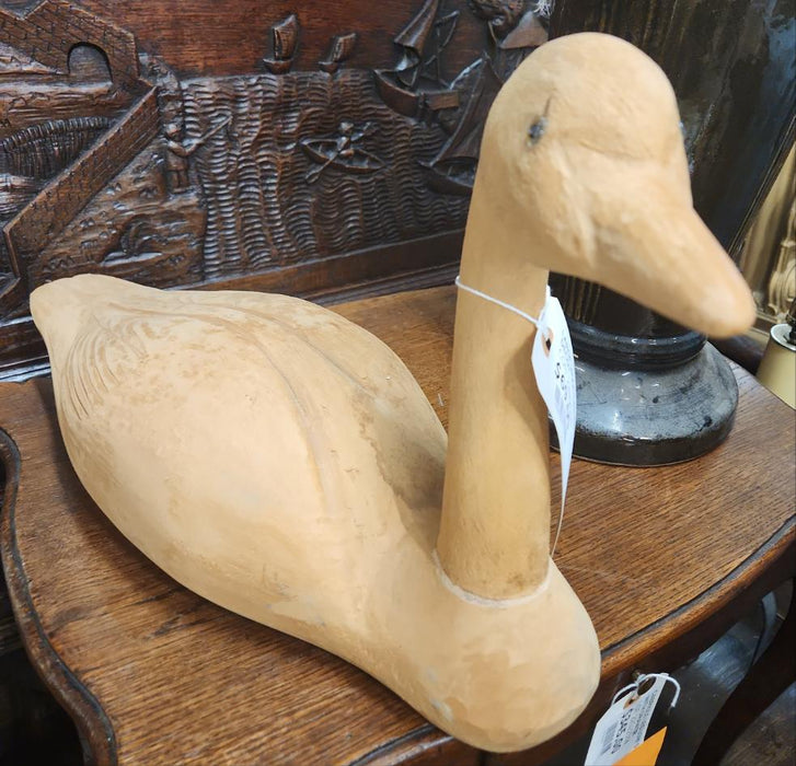 LARGE WOOD CARVED GOOSE DECOY