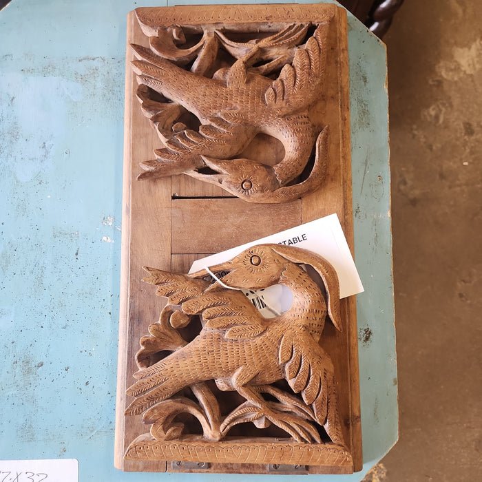 CARVED BIRD ADJUSTABLE BOOK STAND