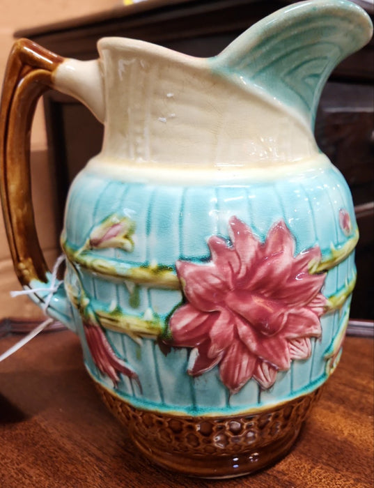 LARGE MAJOLICA PITCHER WITH FLOWERS