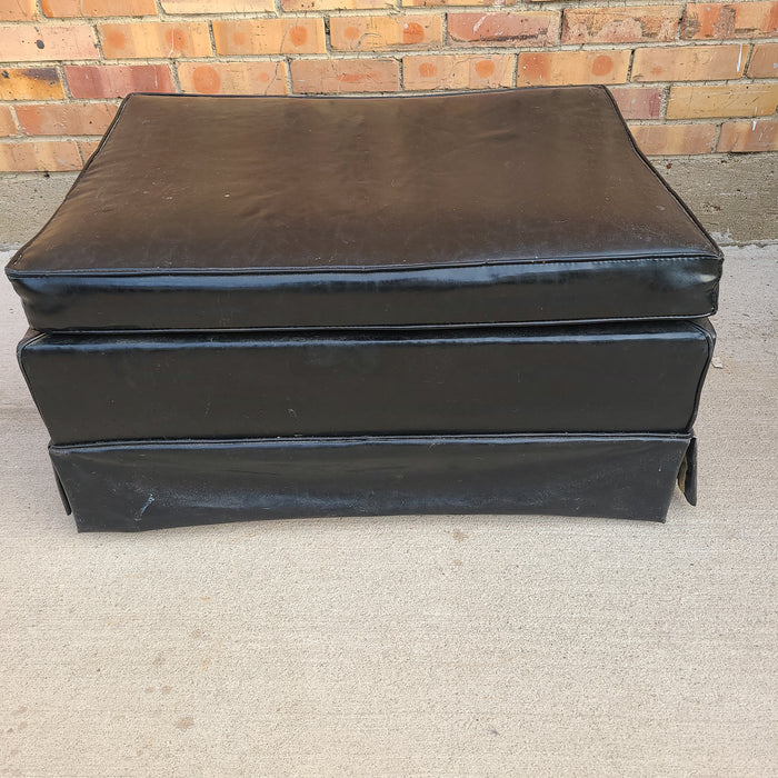 BLACK RECTANGULAR OTTOMAN