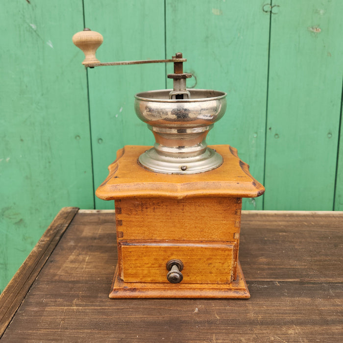 BEECH AND CHROME FINGER JOINTED COFFEE MILL