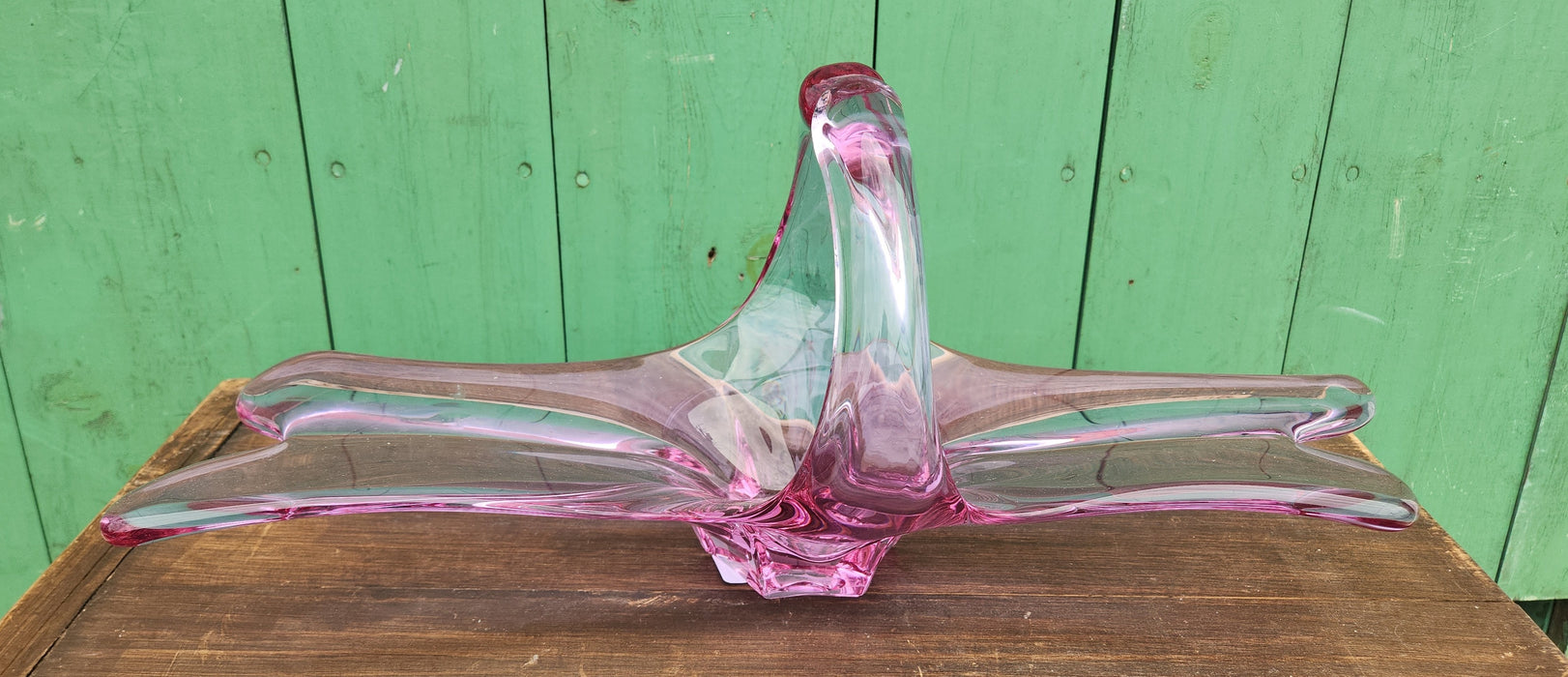 PINK ART GLASS COMPOTE CENTERPIECE