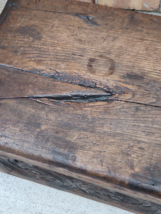 18TH CENTURY CARVED OAK DOVETAILED GOTHIC COFFER