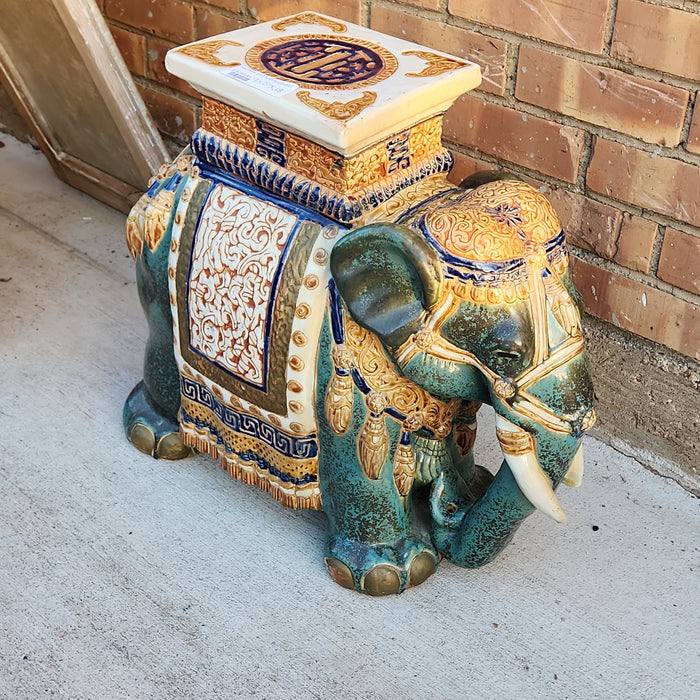 VINTAGE POTTERY ELEPHANT