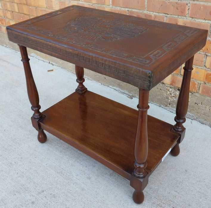 RECTANGULAR SIDE TABLE WITH EMBOSSED LEATHER TOP