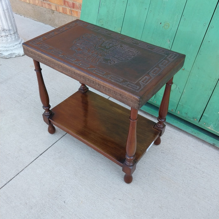 RECTANGULAR SIDE TABLE WITH EMBOSSED LEATHER TOP