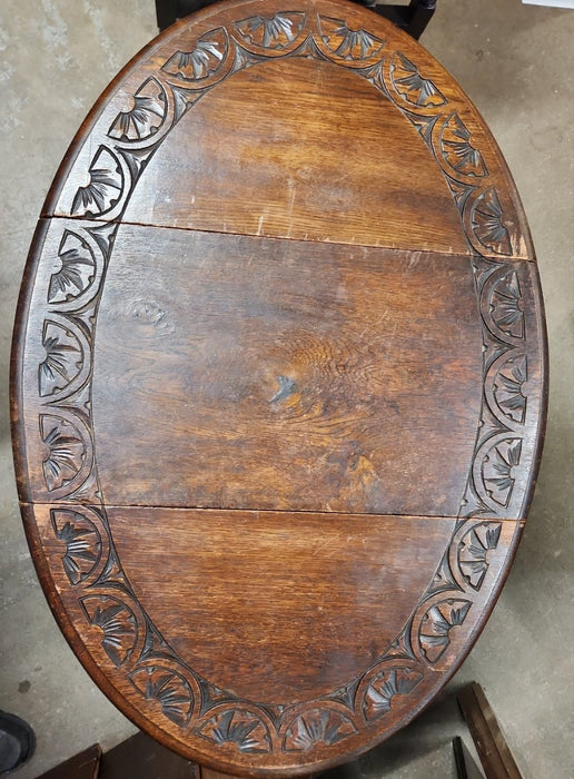 CARVED TOP BARLEY TWIST OAK DROPLEAF TABLE