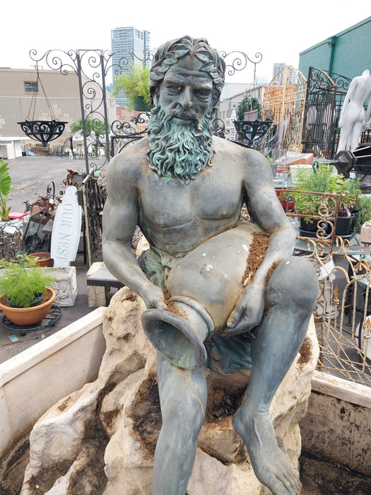 COMPOSITION FOUNTAIN WITH STATUE OF POSIDEN