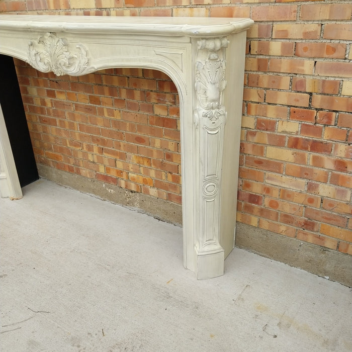 FAUX MARBLE MANTLE