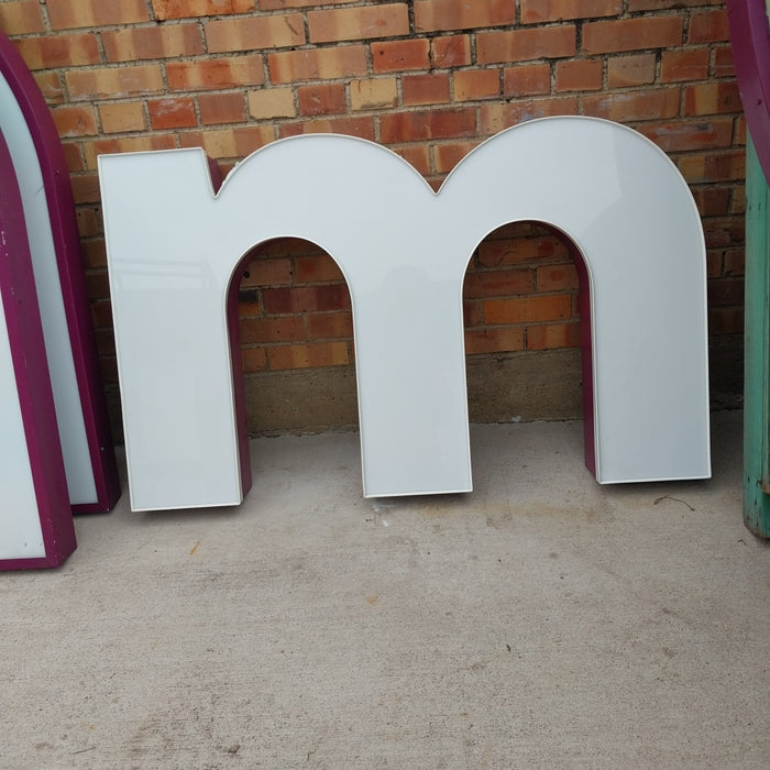 SMALL CHANNEL LETTER M