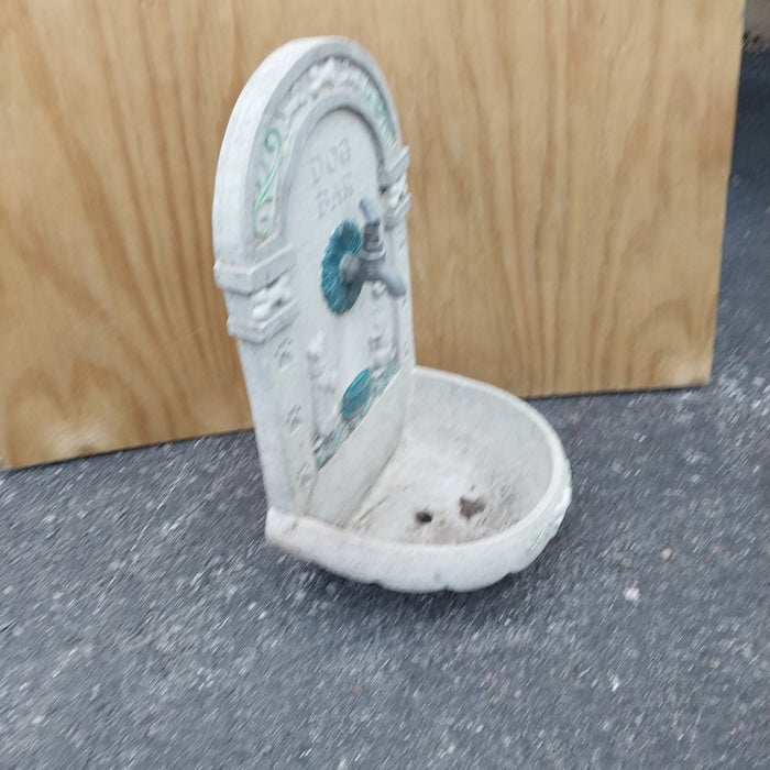 DOG BAR WATERING STATION