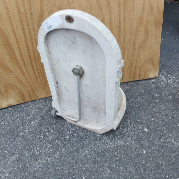 DOG BAR WATERING STATION