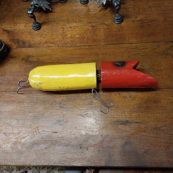 DECORATIVE FISHING LURE