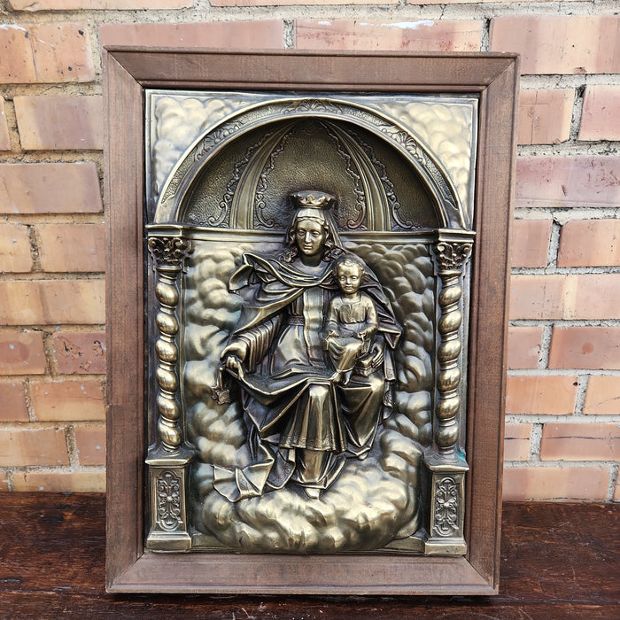 DEEPLY EMBOSSED MADONNA AND CHILD PLAQUE