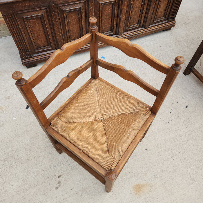 PAIR OF LADDER BACK RUSH SEAT CORNER CHAIRS