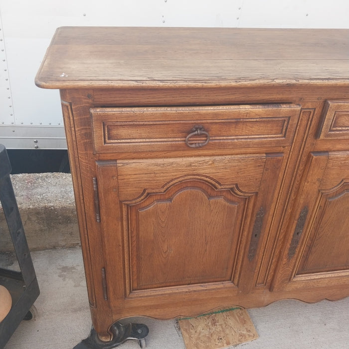 RUSTIC OAK PEGGED SIDEBOARD WITH ARCHED DOORS