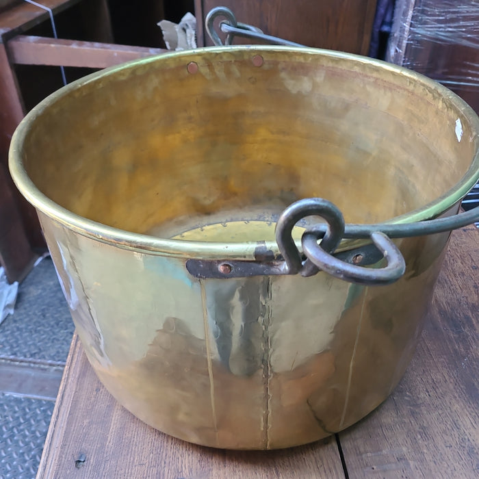 LARGE BRASS POT WITH IRON HANDLE