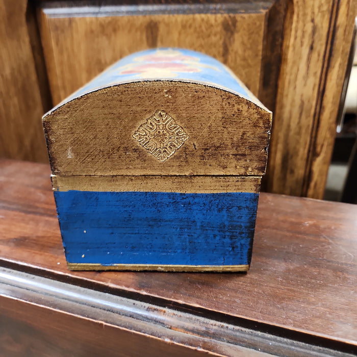 DOMED FLORENTINE BLUE BOX