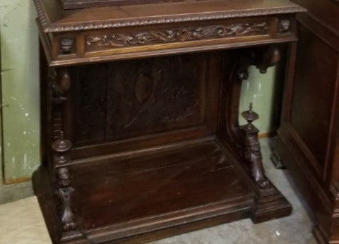 FINELY CARVED FRENCH CONSOLE