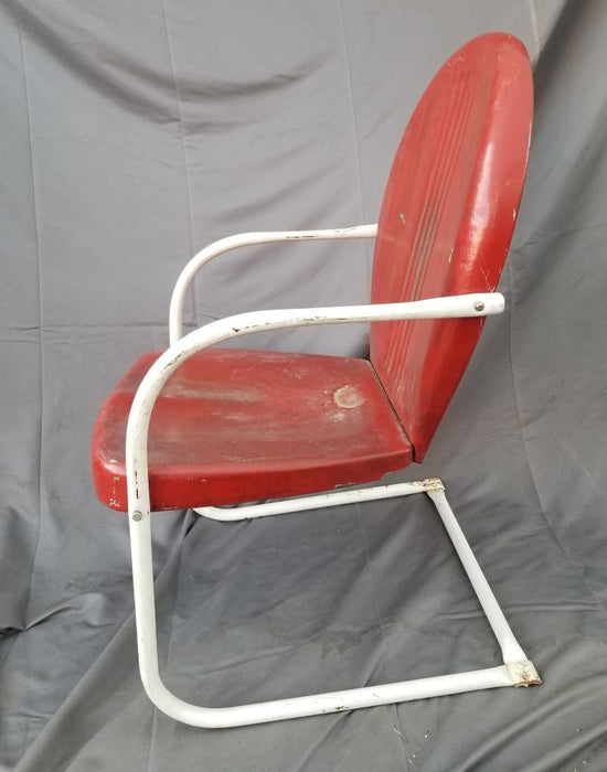 VINTAGE RED AND WHITE METAL PORCH CHAIR