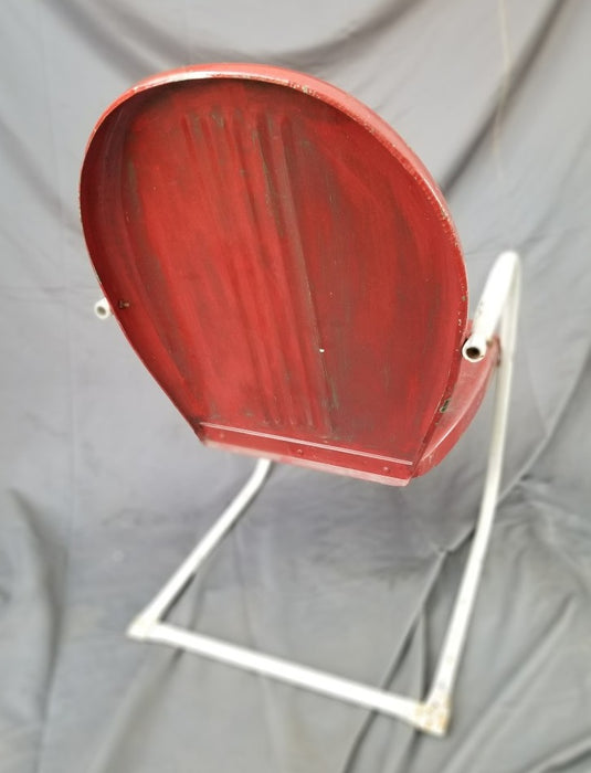 VINTAGE RED AND WHITE METAL PORCH CHAIR