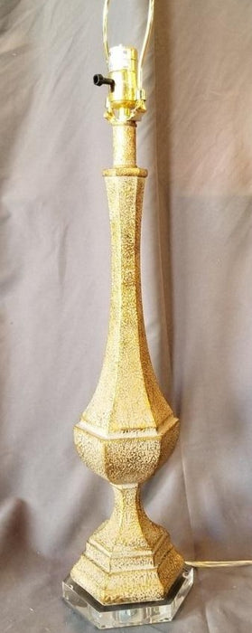 SINGLE GOLD LAMP WITH LUCITE BASE