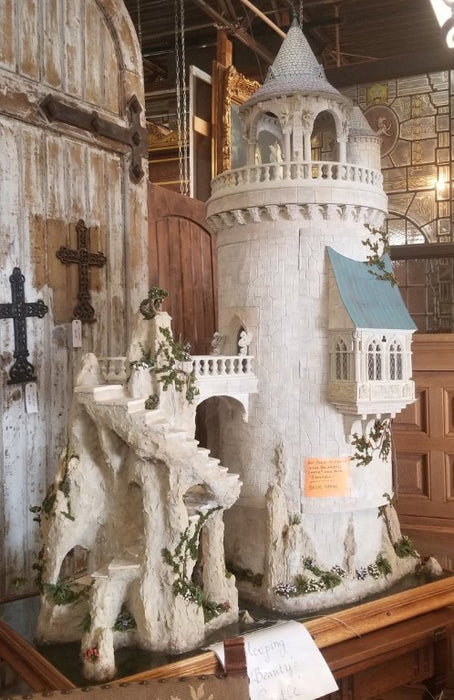 FANTASTIC CASTLE DOLL HOUSE - FULLY FURNISHED