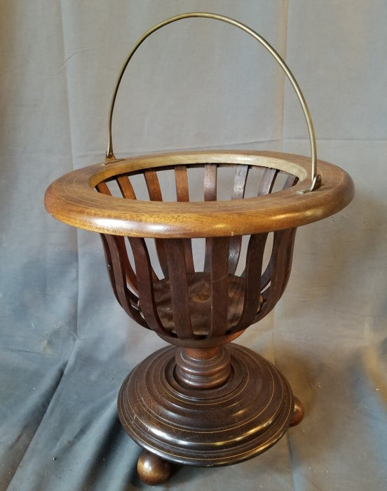 ENGLISH MAHOGANY BASKET TYPE WINE CHILLER