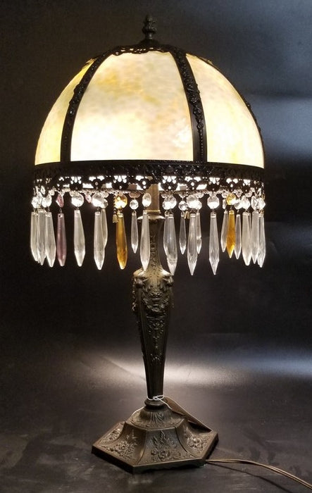 STAINED GLASS LAMP WITH CRYSTAL PRISMS
