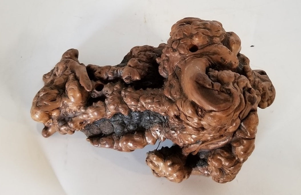 BURLED KNOT STATUE