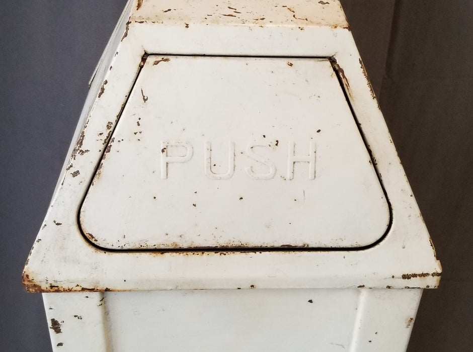 INDUSTRIAL WHITE METAL TRASH CAN