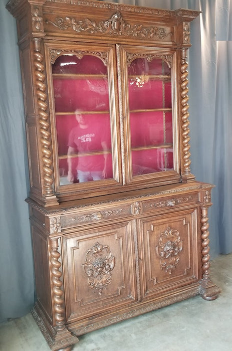 LOUIS XIII OAK BOOKCASE WITH BARLEY TWIST AND LION FACE DOORS