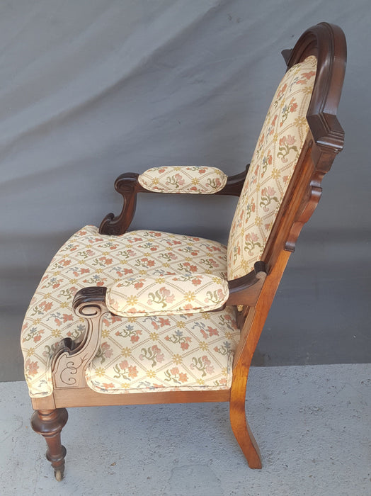 PAIR ROSEWOOD VICTORIAN NEEDLEPOINT ARM CHAIRS C. 1880