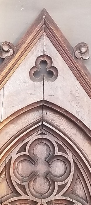 LARGE GOTHIC PANEL WITH QUATREFOILS