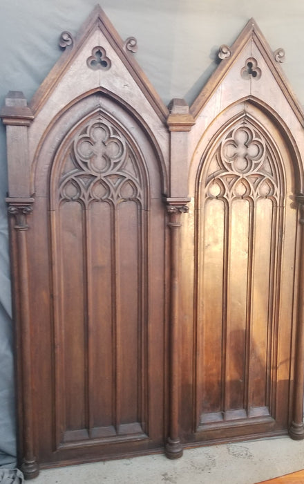 LARGE GOTHIC PANEL WITH QUATREFOILS