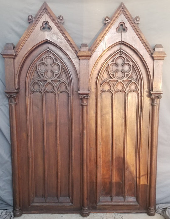 LARGE GOTHIC PANEL WITH QUATREFOILS