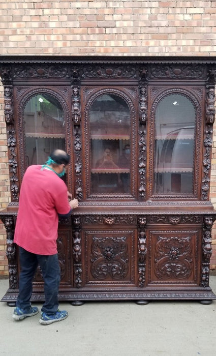 LARGE FRENCH OAK ANGEL CARYATID AND LIONS BOOKCASE