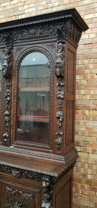 LARGE FRENCH OAK ANGEL CARYATID AND LIONS BOOKCASE