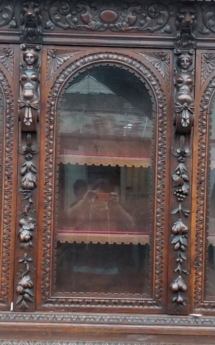 LARGE FRENCH OAK ANGEL CARYATID AND LIONS BOOKCASE