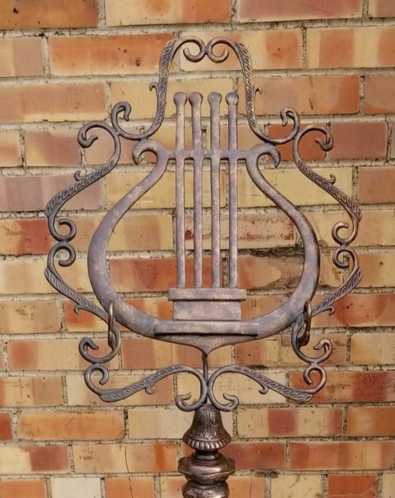 BRONZE MAITLAND SMITH MUSIC STAND