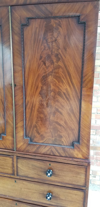 1800'S MAHOGANY LINEN PRESS WITH MOTHER OF PEARL HANDLES