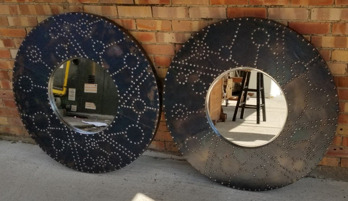 ROUND BLACK FRAMED MIRROR WITH DETAIL (EACH)