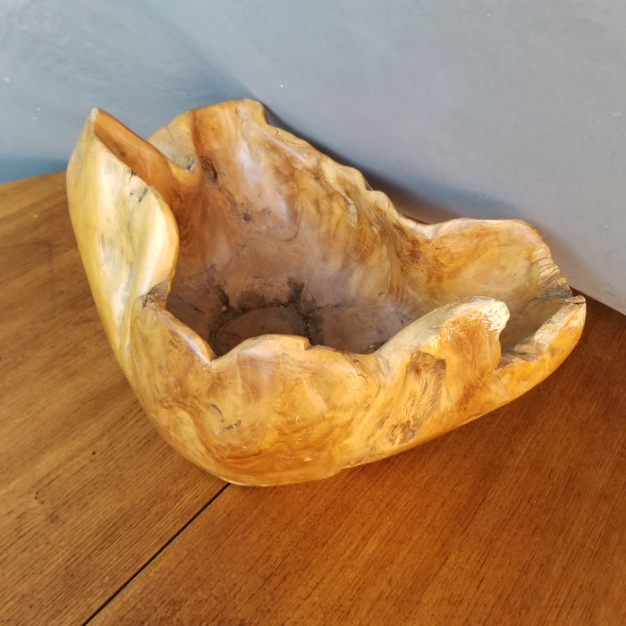 BURLED KNOT CENTER BOWL-BALL