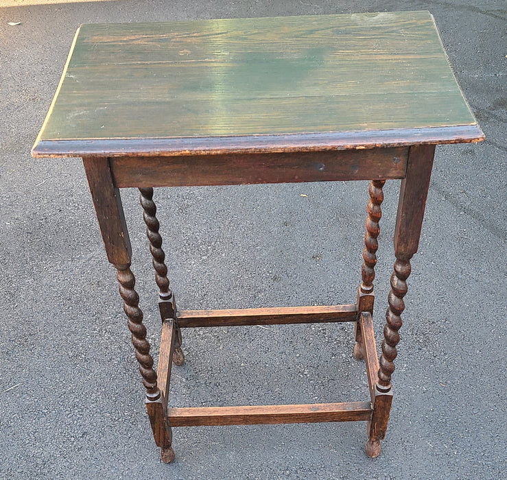 RECTANGULAR DARK OAK BARLEY TWIST SIDE TABLE