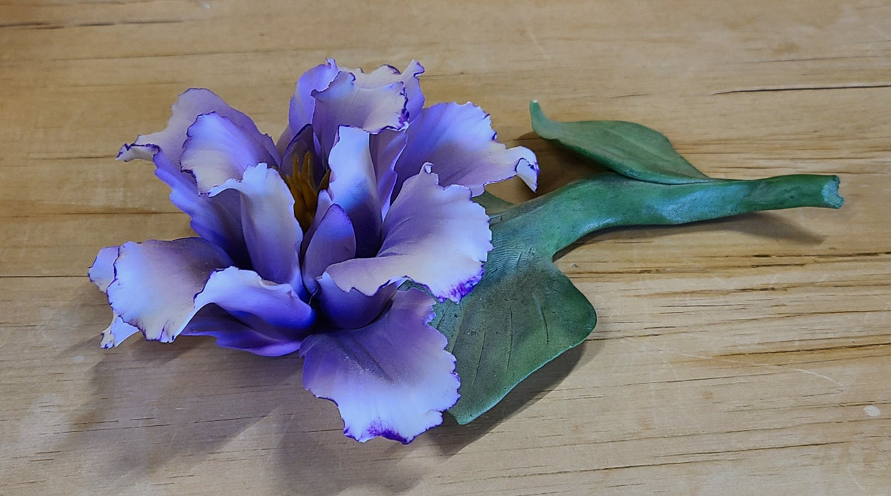 ITALIAN PURPLE PORCELAIN FLOWER