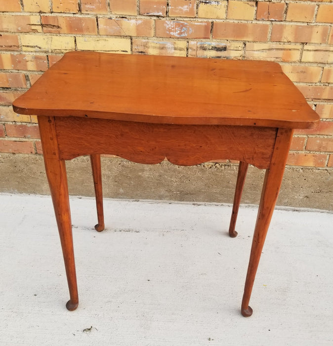 SERPENTINE TOP PEGGED OAK STAND WITH QUEEN ANNE LEGS