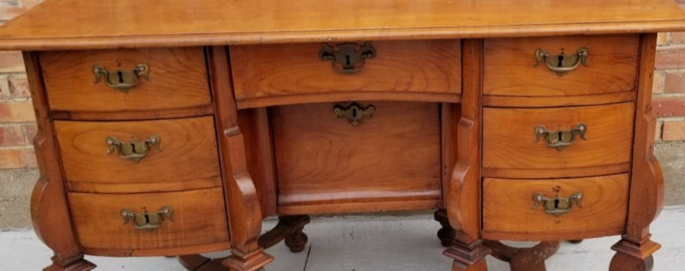 WILLIAM AND MARY 18TH CENTURY MAHOGANY CHEST