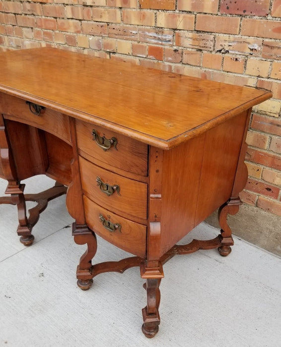 WILLIAM AND MARY 18TH CENTURY MAHOGANY CHEST