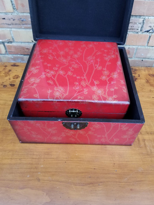 SET OF 2 RED ASIAN BOX IN BOX