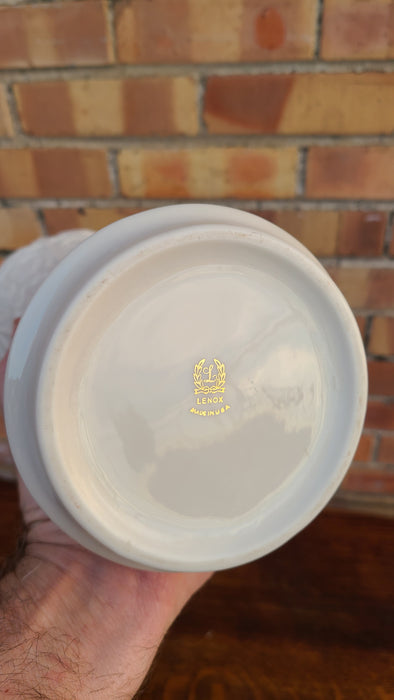 LENNOX IVORY VASE